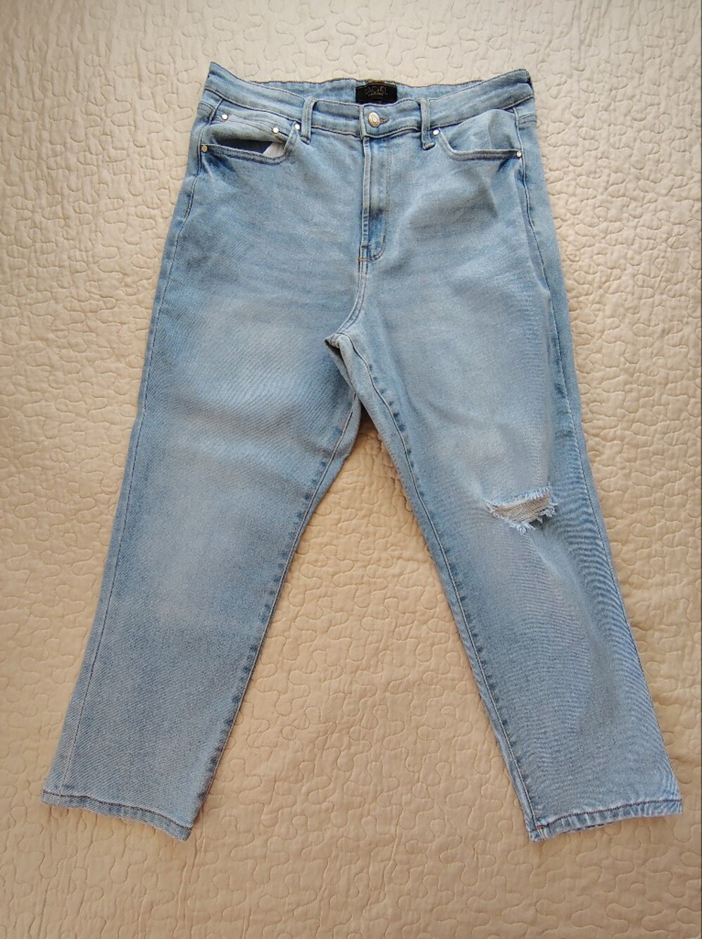 Rachel Roy Light Wash Distressed Jeans Size 14.
